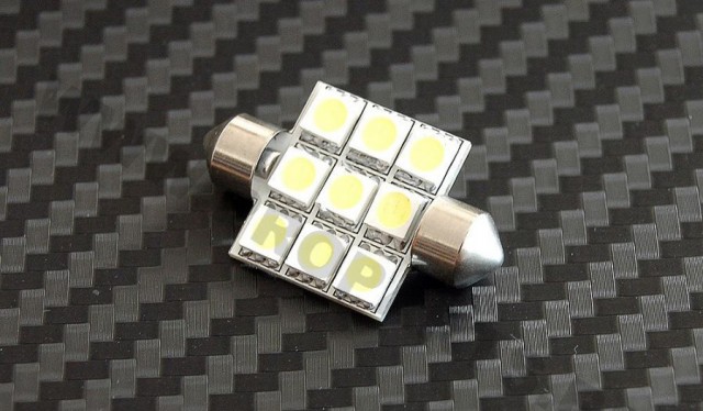 LED крушка C5W С 9 диода