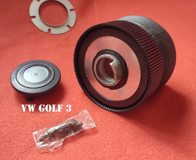 Фланец за спортен волан за VW Golf 3